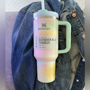 40 oz Stanley Tumbler in serene brush strokes *imperfect*